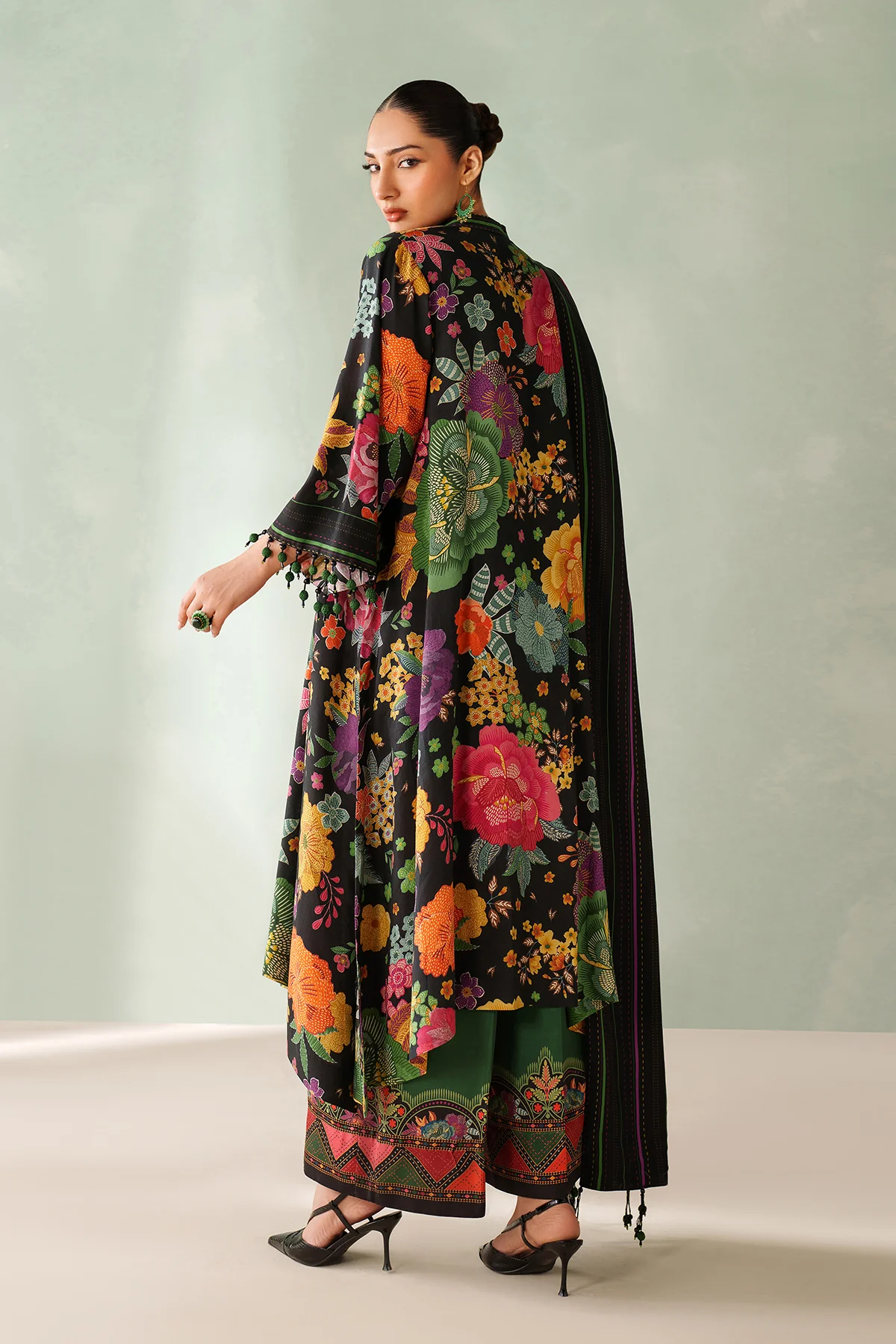 Baroque Digital Printed Viscose - Image 4