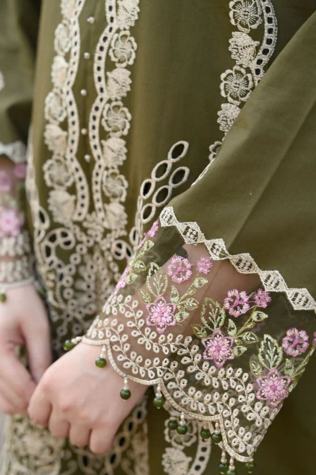 LIBAAS Premium Airjet Dhanak Collection - Image 5