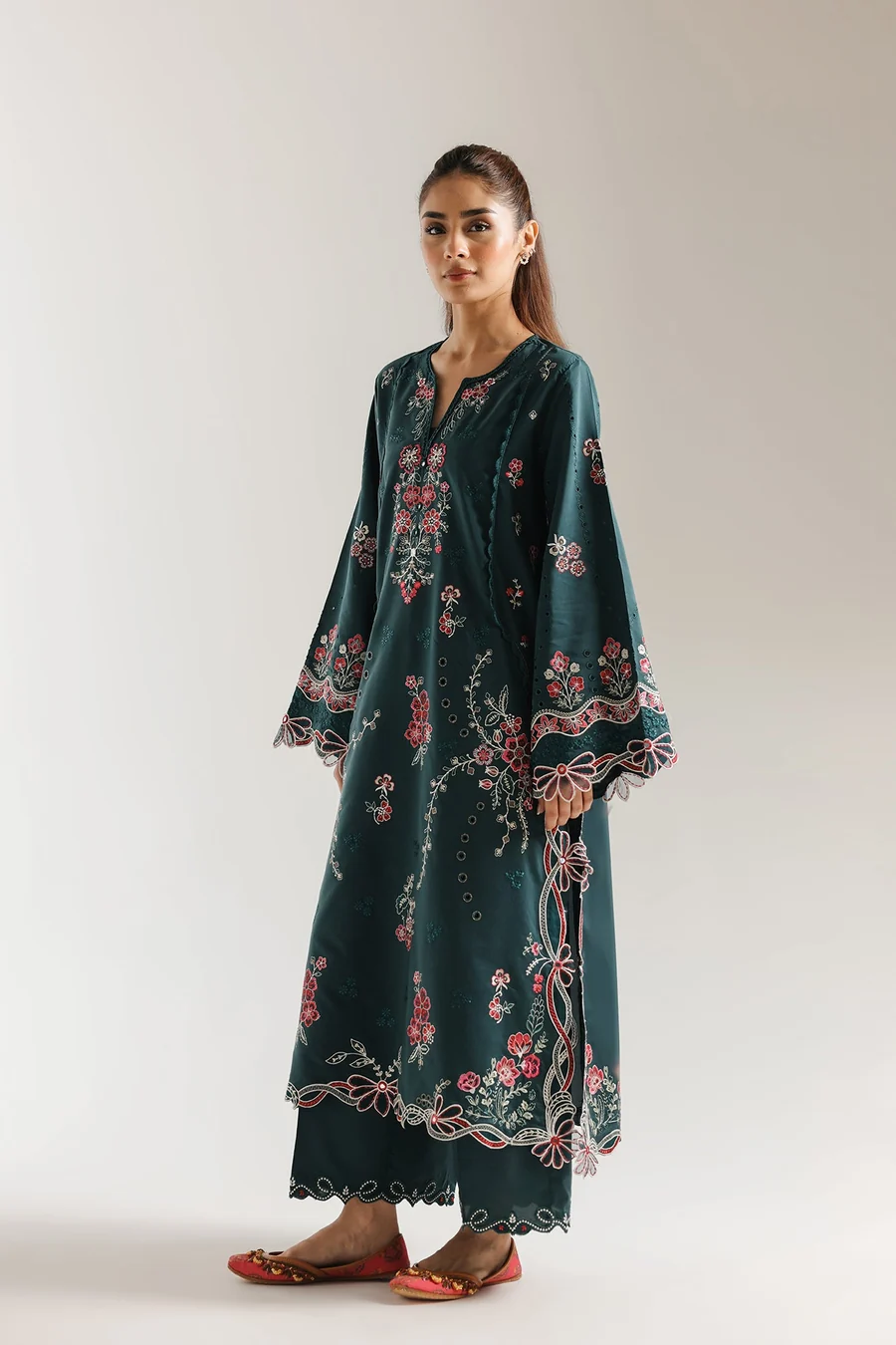 Premium Airjet Dhanak Embroidered Suit - Image 4